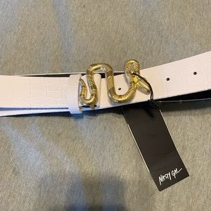 NWT White Snake Belt
